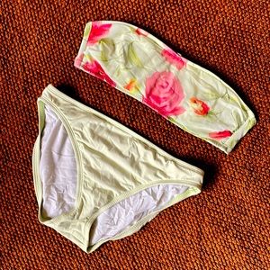 VTG 90s dainty floral bikini set